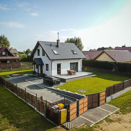 Dom Letniskowy Insko Vip Villa Exteriör bild
