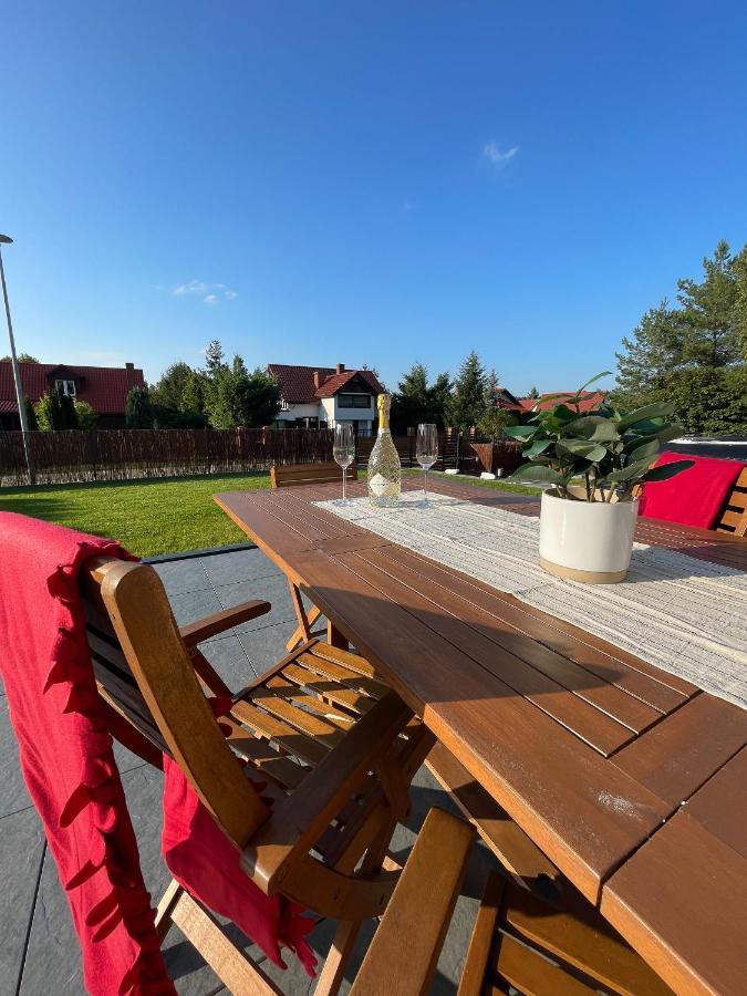 Dom Letniskowy Insko Vip Villa Exteriör bild
