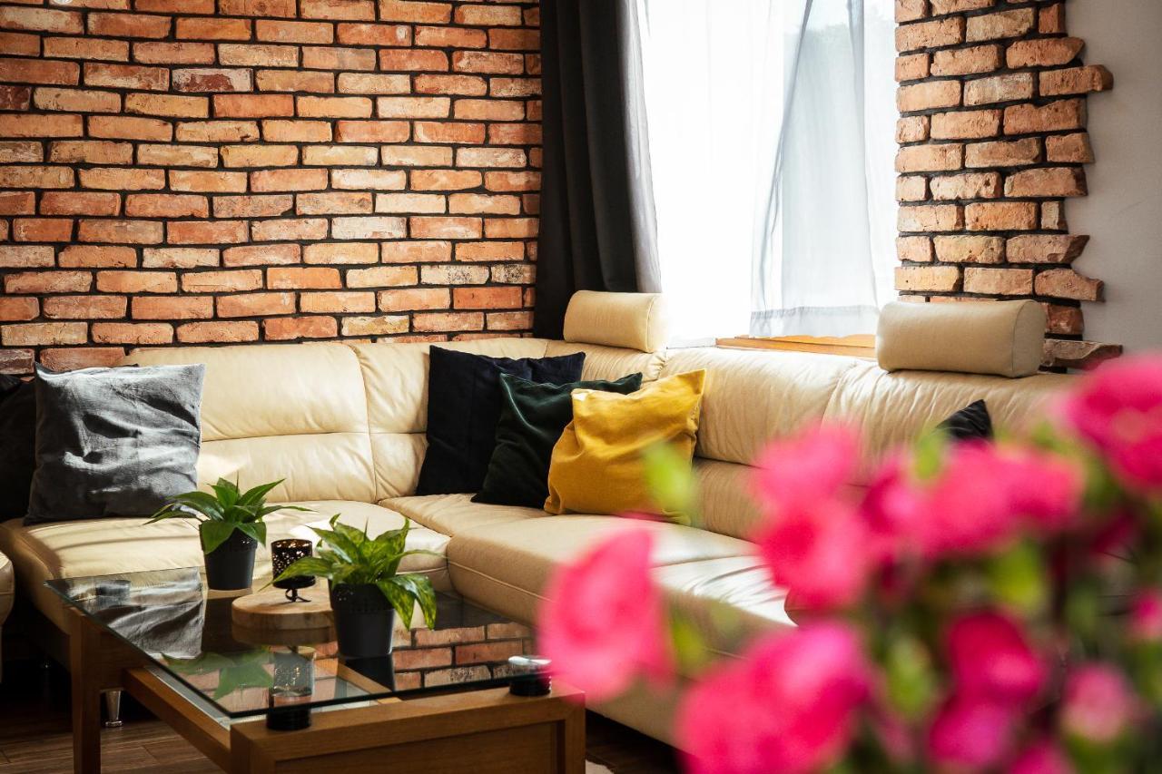 Dom Letniskowy Insko Vip Villa Exteriör bild